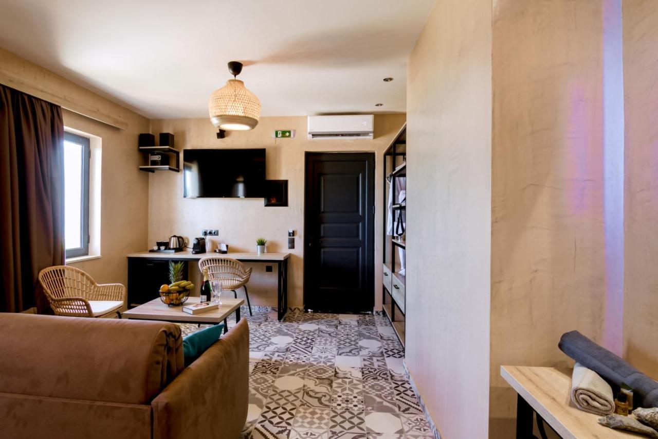 Driades Luxury Apartments Hersonissos  Eksteriør billede